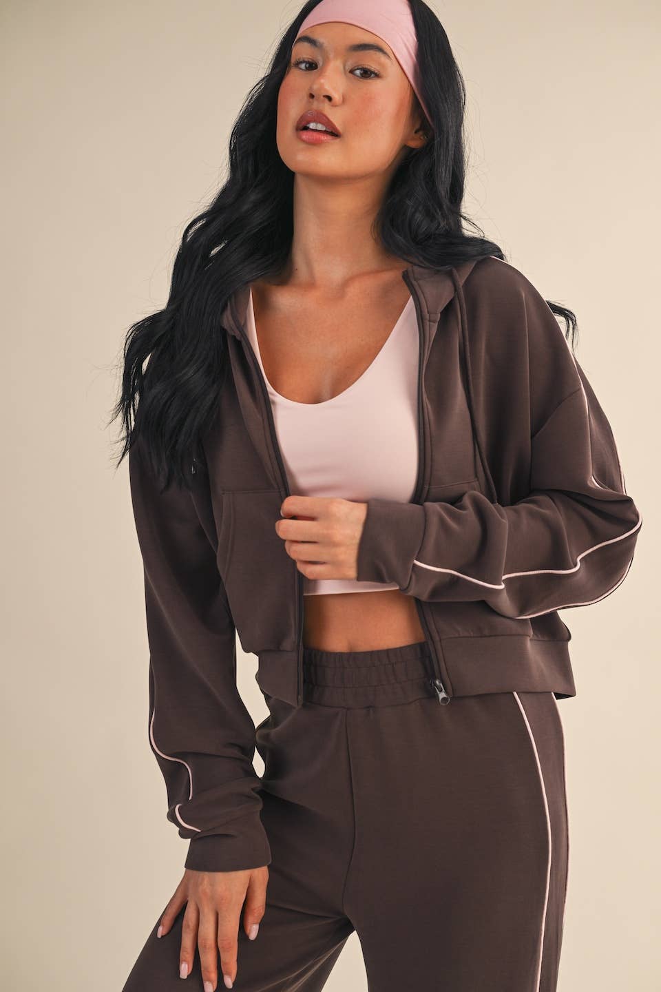 KIMBERLY C - Vendita all'ingrosso Giacca sportiva - Donna - Felpa con cappuccio e zip in scuba super morbida con profili27