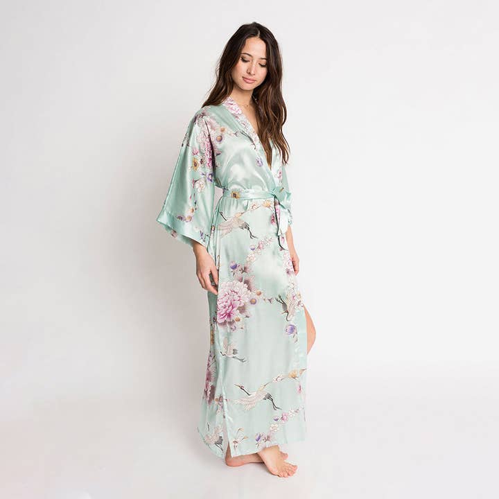 KIM+ONO - Wholesale Robe - Women's - Chrysanthemum & Crane Long Kimono Robe13