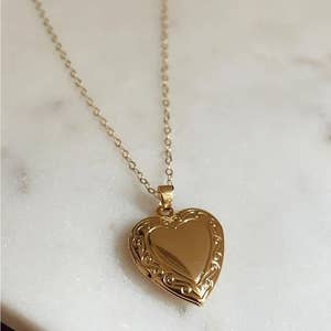 Purchase Wholesale heart locket necklace. Free Returns & Net 60