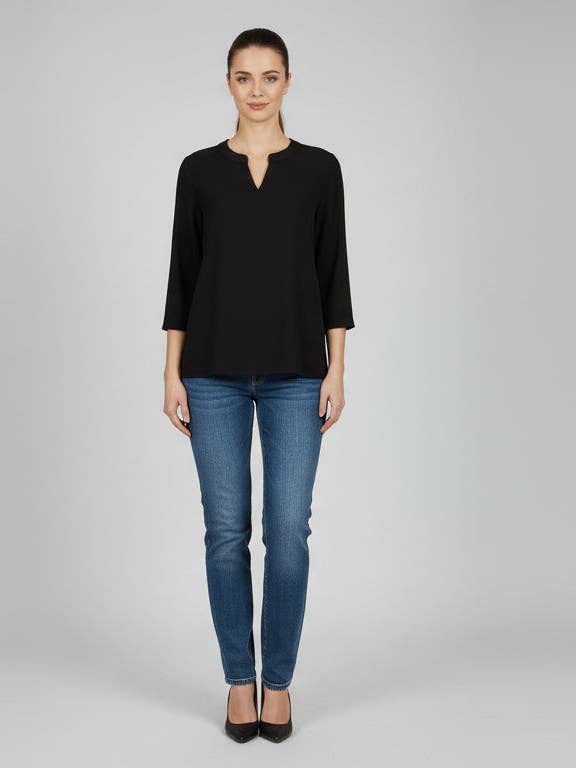 TUNIEKTOP MET SLEUTELGAT-HALS EN 3/4 MOUWEN - T702 voor wholesale door Fashque Designs