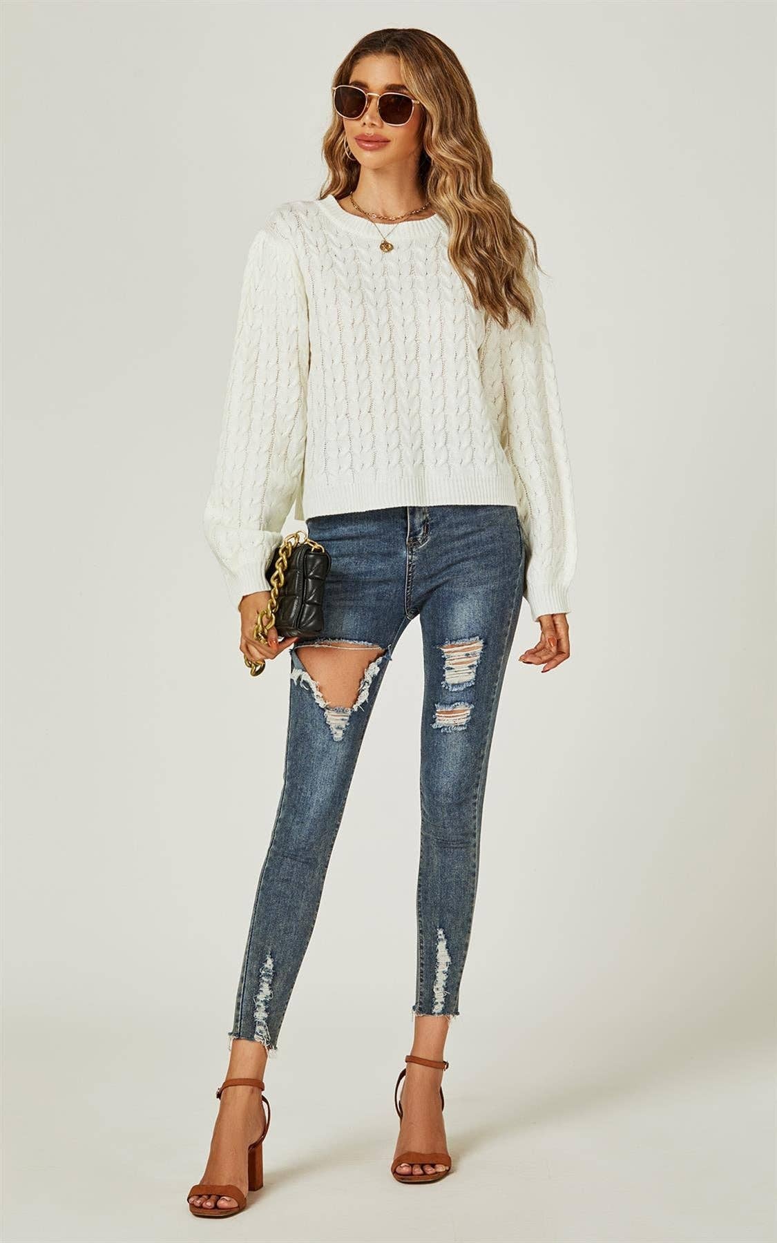 FS Collection (Germany) – Großhandel Strickpullover – Damen – Grobes Oberteil mit offener Krawatte, cremefarben4