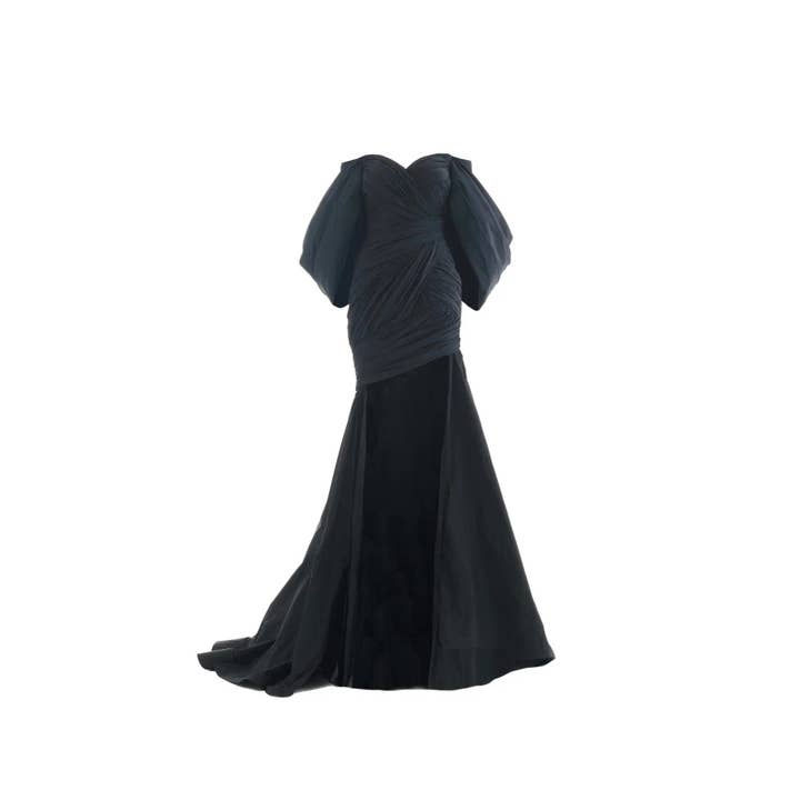 WOMAN'S DRESS 100 PL for wholesale by Kuea Italian Style