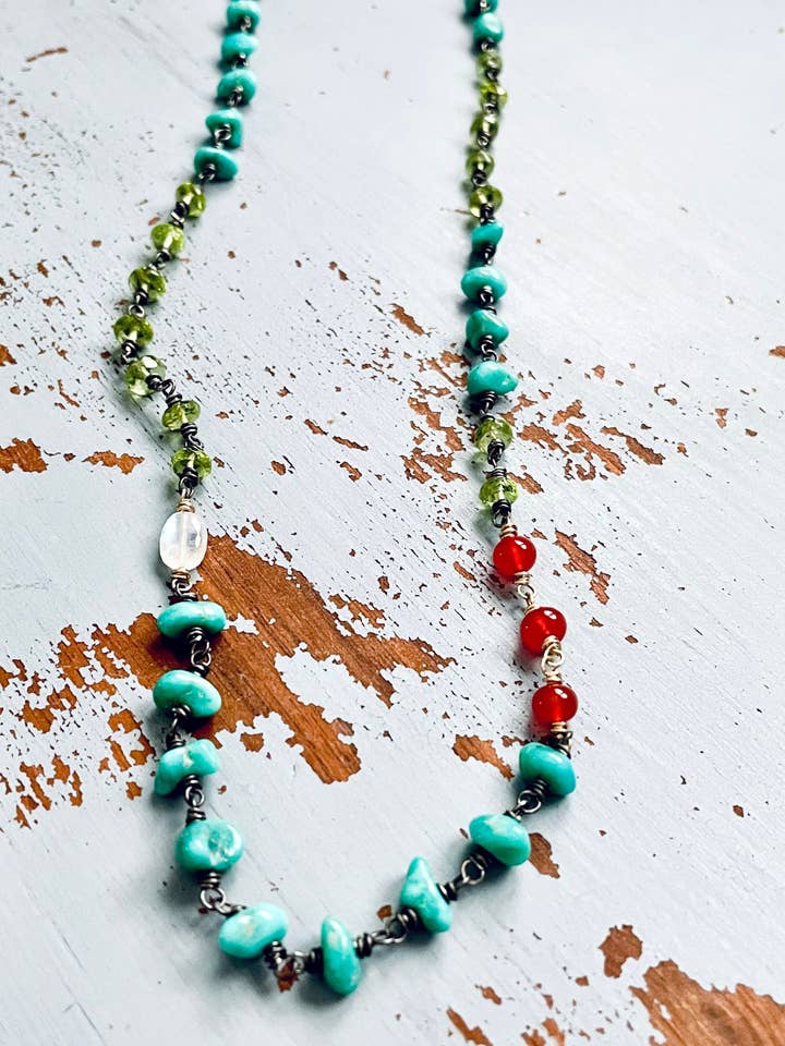 Collana in Turchese Boemo, Peridoto e Corniola per la vendita all'ingrosso da parte di Peaces of Indigo