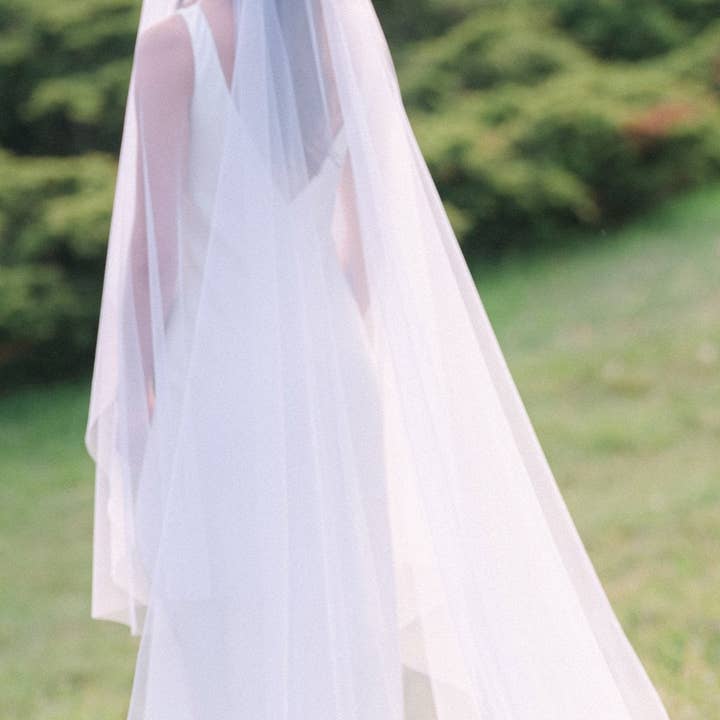 Miss Foxine Couture - Wholesale Veil - Women's - Heavenly Full Wedding Veil with Blusher3