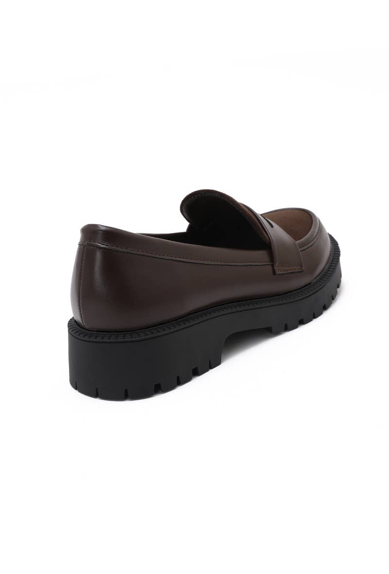 Joia Paris – Großhandel Loafer – Damen – Mokassins mit klassischem Schaft und dicker Sohle H8-960M13
