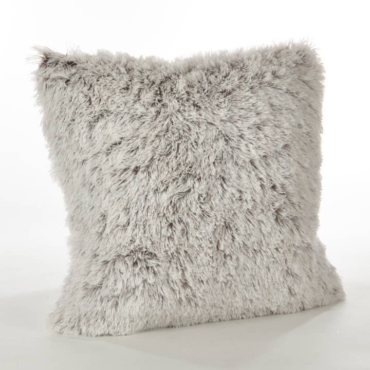 Juneau Collection Two-Tone Faux Fur Throw Pillow for wholesale by Saro Lifestyle