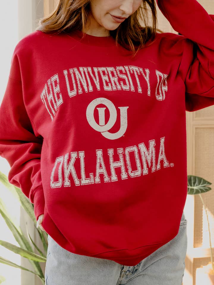 LivyLu - Wholesale Graphic Sweatshirt - Unisex - OU Oklahoma Sooners Vintage Sport Crimson Sweatshirt