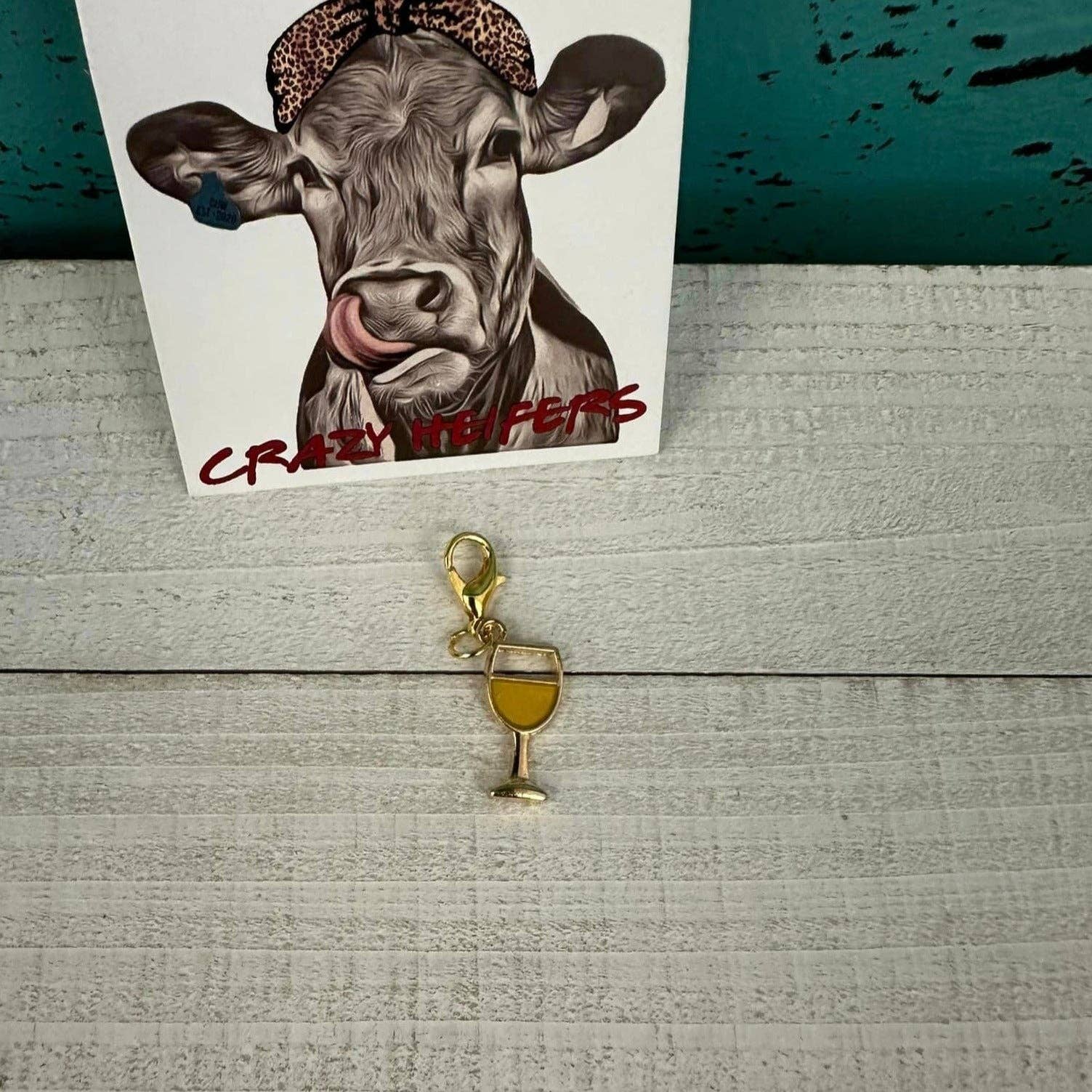 Crazy Heifers Wholesale - Wholesale Individual Charm/Pendant - Clip-on Charms Gold Tone V218