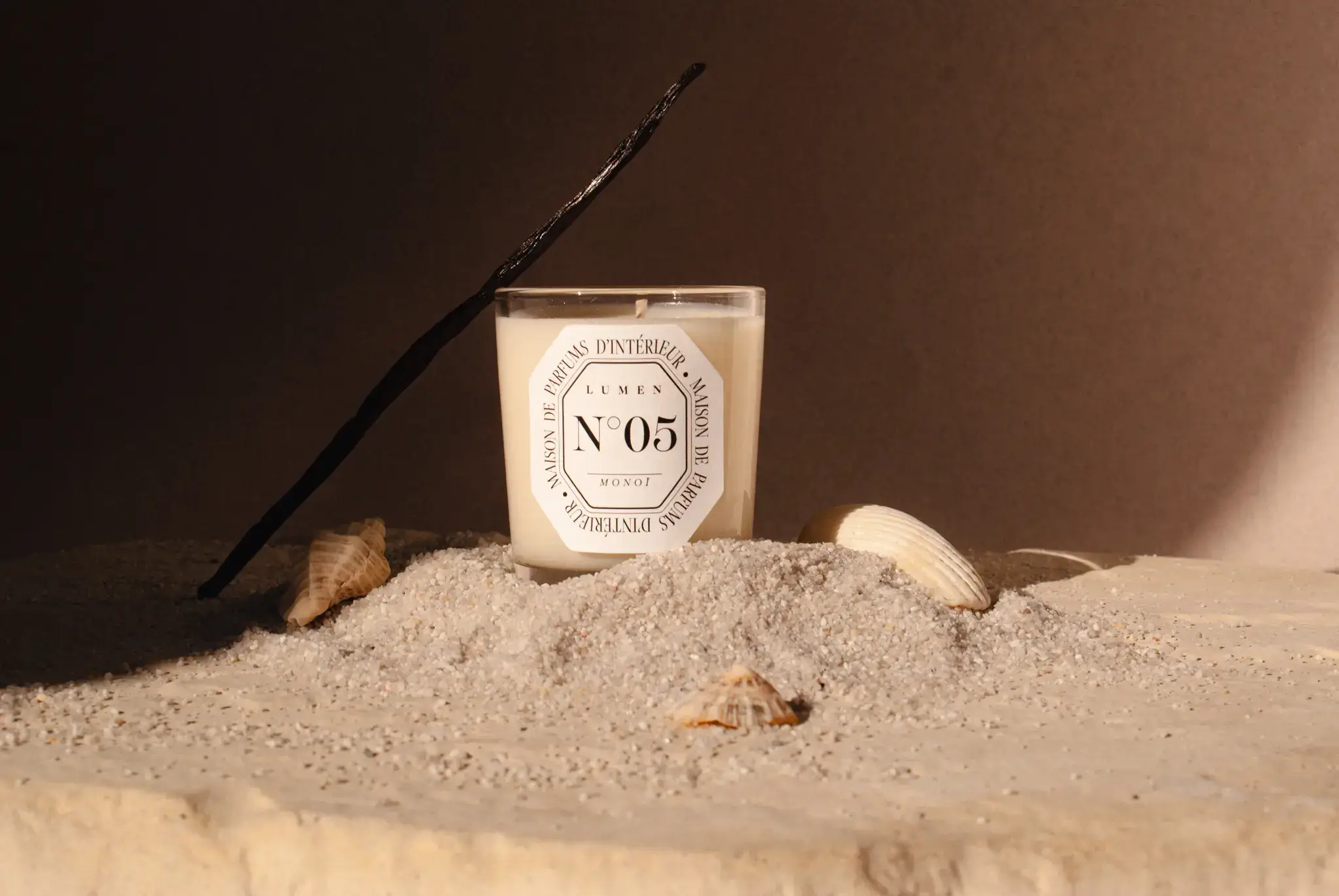 LUMEN - Wholesale Novelty Candle - Small Candle No. 05 - Tropical Monoi2