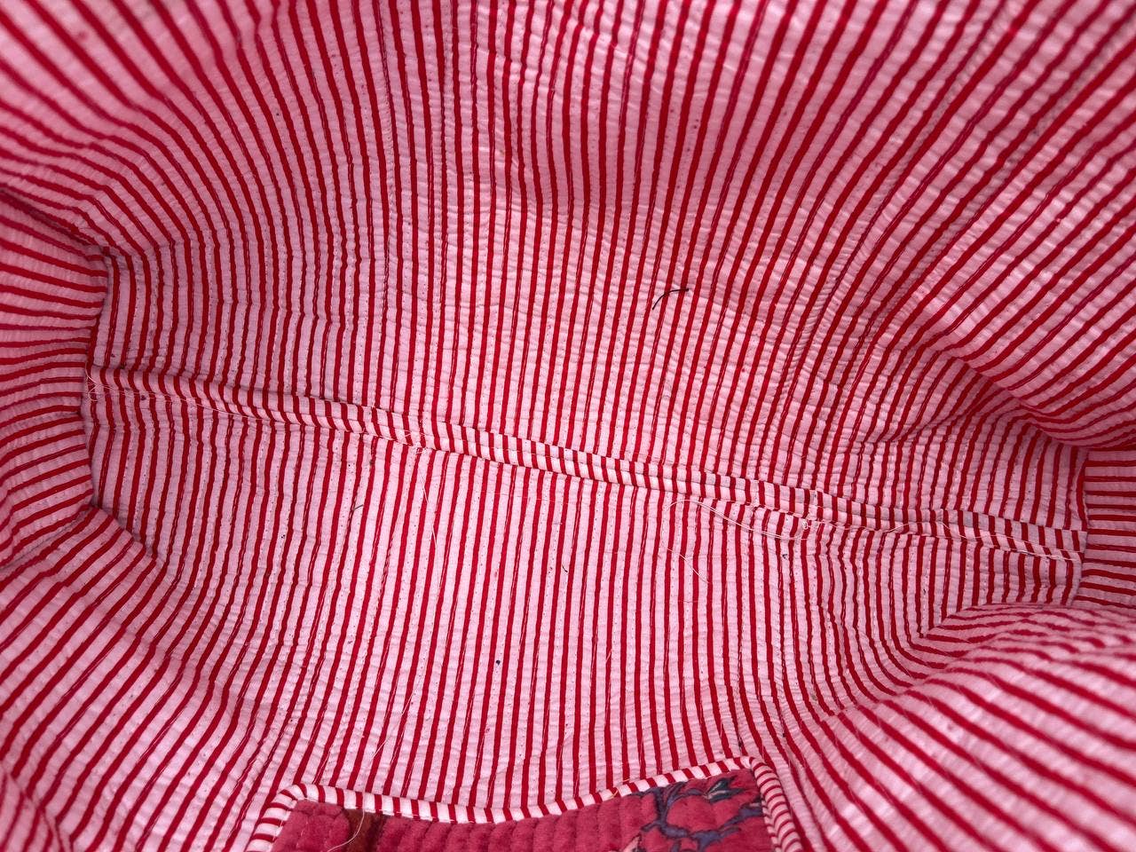 bhavnas boutique - Wholesale Tote bag – Women's - Antique Velvet Cotton Bag Quilted Floral Printed Women Bags4