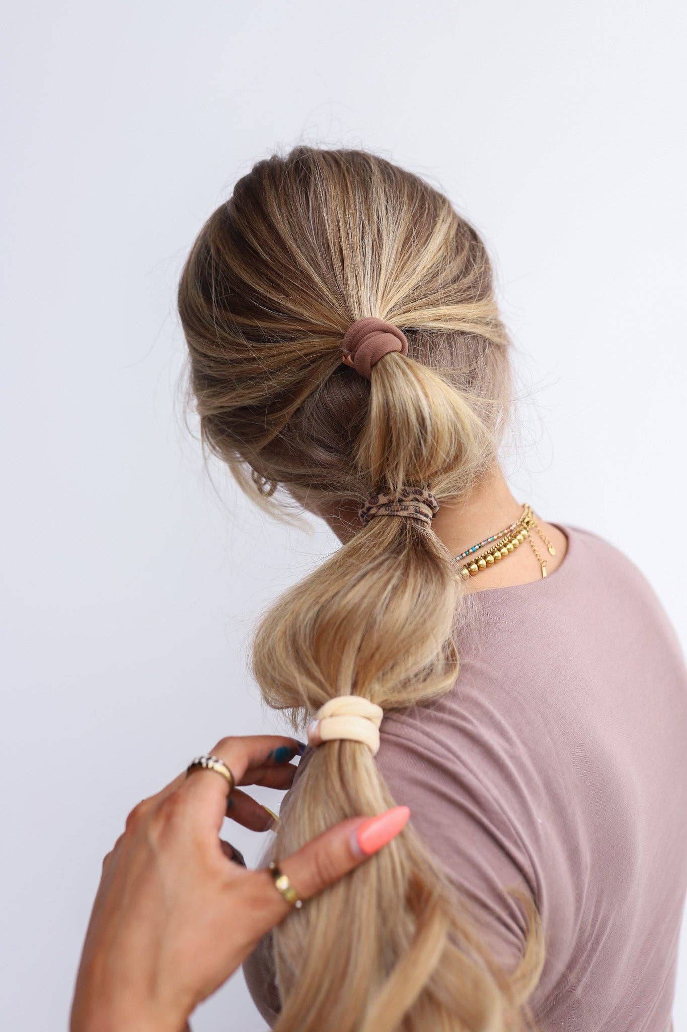 KAXI – wholesale Hårsnoddar – Dam – Skinny High Intensity "ties" Paket med 66