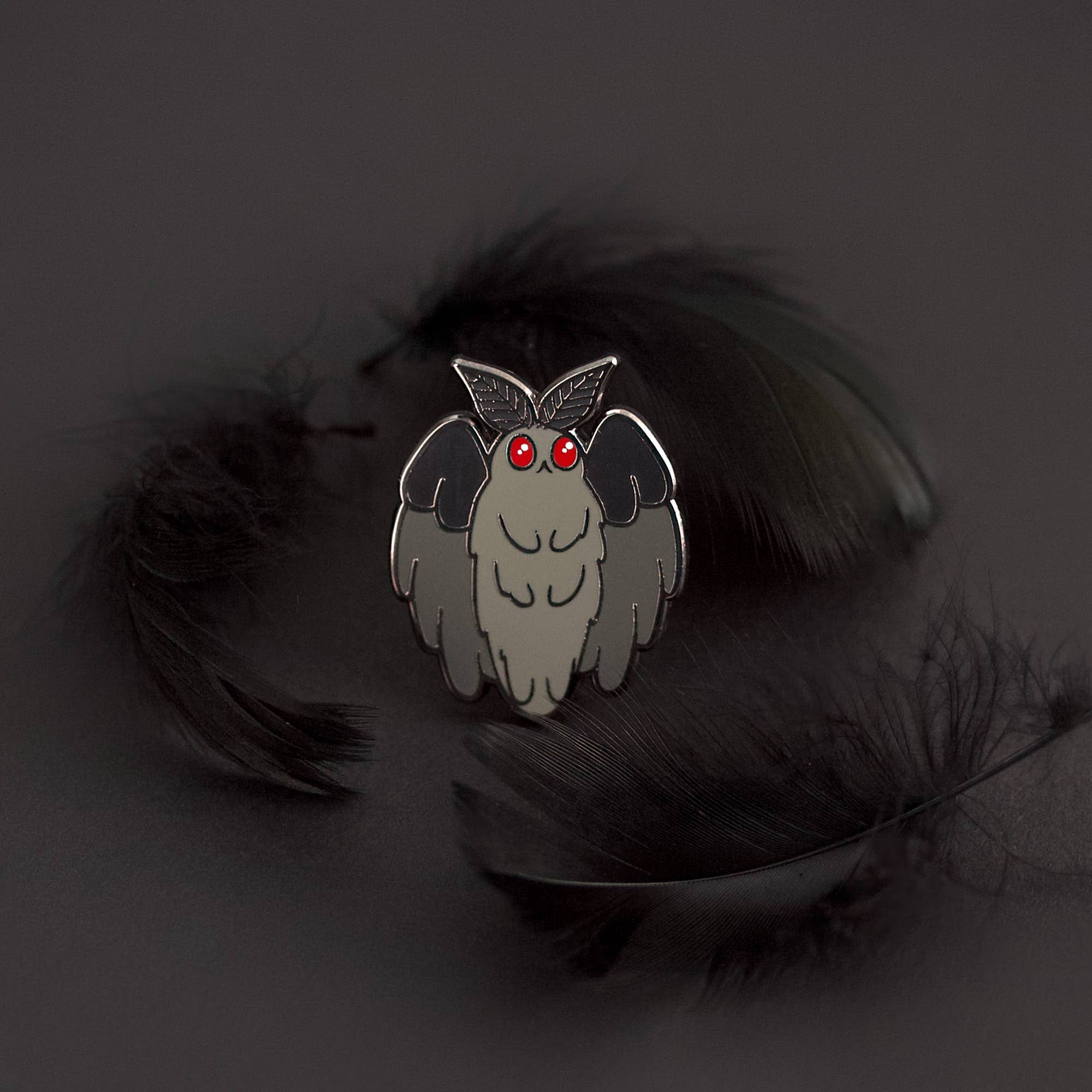 LuxCups Creative - Wholesale Lapel Pin/Button - Mothman Pin6