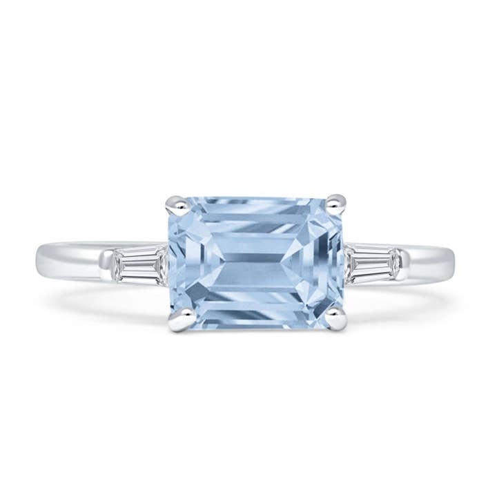 Smaragdskåret Solitaire Trio Ring Akvamarin CZ for engroshandel hos Blue Apple Imports