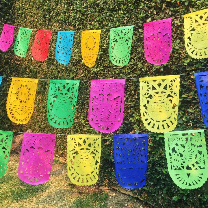 ArtMexico Ltd - Venta al por mayor Banderines/guirnaldas - Guirnaldas de fiesta de temática mexicana con banderas de tamaño mediano3