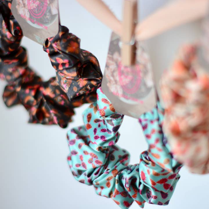Tirzah Lane Art - Wholesale Scrunchie - Women's - Desert Dreamin’ Western Scrunchie Set of 3 Cowgirl Hair Accessory