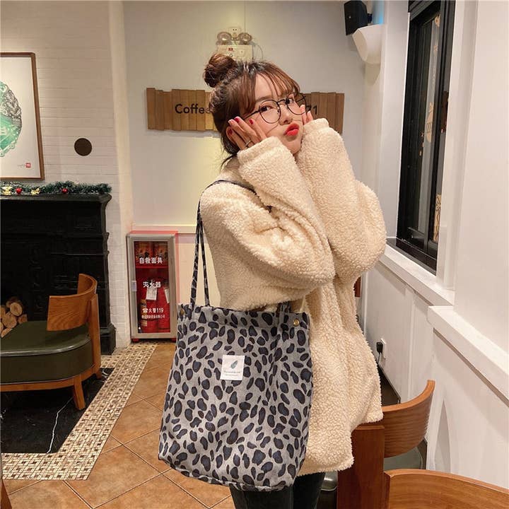 NINEXIS - Wholesale Tote Bag - Women's - CWAB3899_CORDUROY SNAP-BUTTON LARGE-CAPACITY SHOULDER BAG30