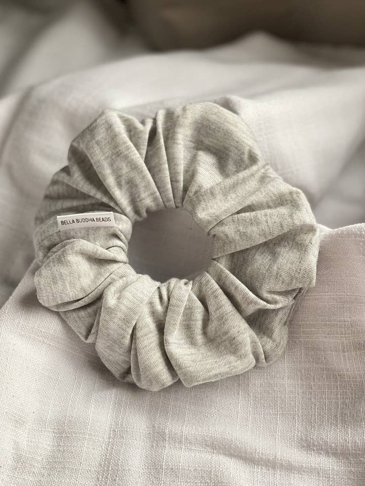 Chouchou COOL GIRL GRIS pour la vente par BELLA BUDDHA BEADS