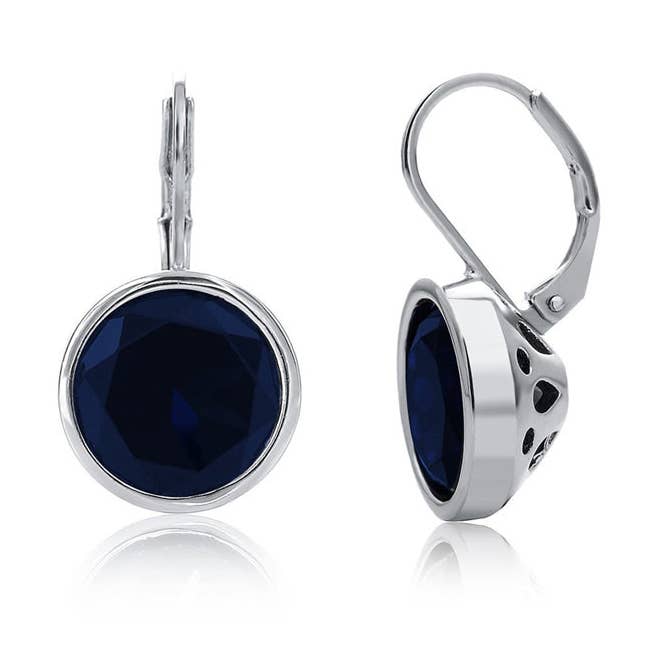 Bonita Bella rhodium vergulde ronde jet saffier zwart blauwe cubic zirconia CZ oorbellen bruiloft-cadeau-sieraden. voor wholesale door TiaraBleu