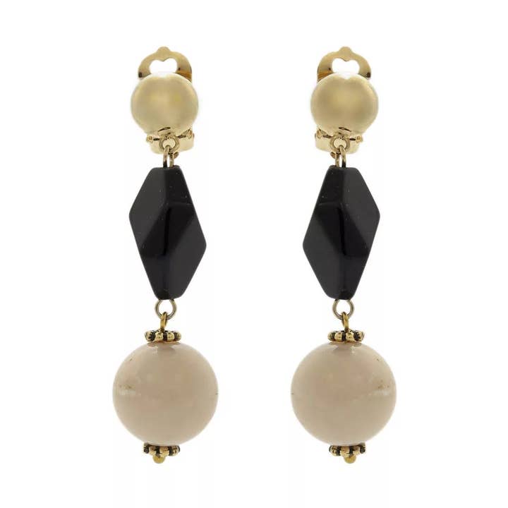 Orecchini pendenti con pietre in resina per la vendita all'ingrosso da parte di Bijoux Jean André S.R.L.