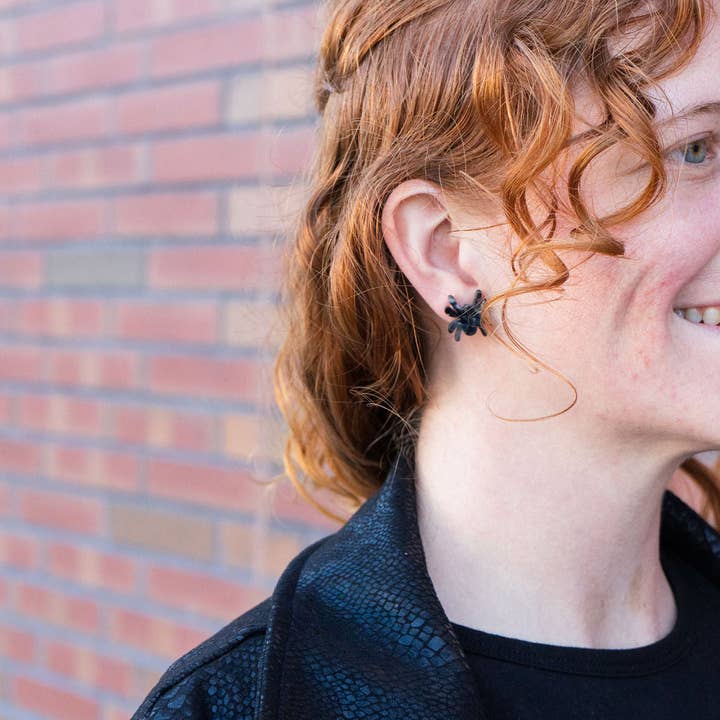 Spiffy & Splendid - Wholesale Knopjes/oorstekers - Spin Studs - Zwart // Sieraden, Oorbellen, Halloween4