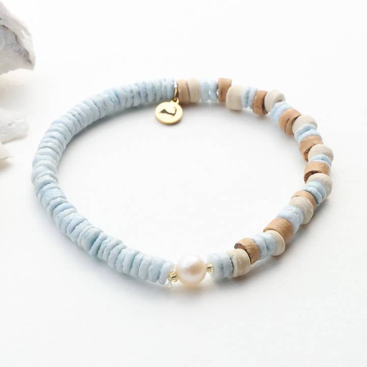 Ala Moana Kystlinje Perle og Puka Armbånd for engroshandel hos Cape Cod Chokers