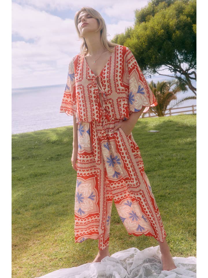 Red Blossom Relaxed Blouse And Trousers Set for wholesale on Faire4