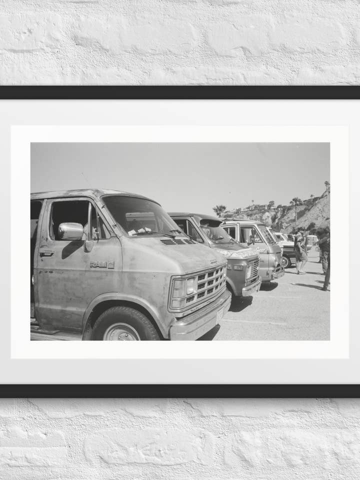 Alignement de Vans | Vans de rue de la côte californienne – Affiche encadrée photo imprimée sur film 35 mm pour la vente par Stix and Stoned