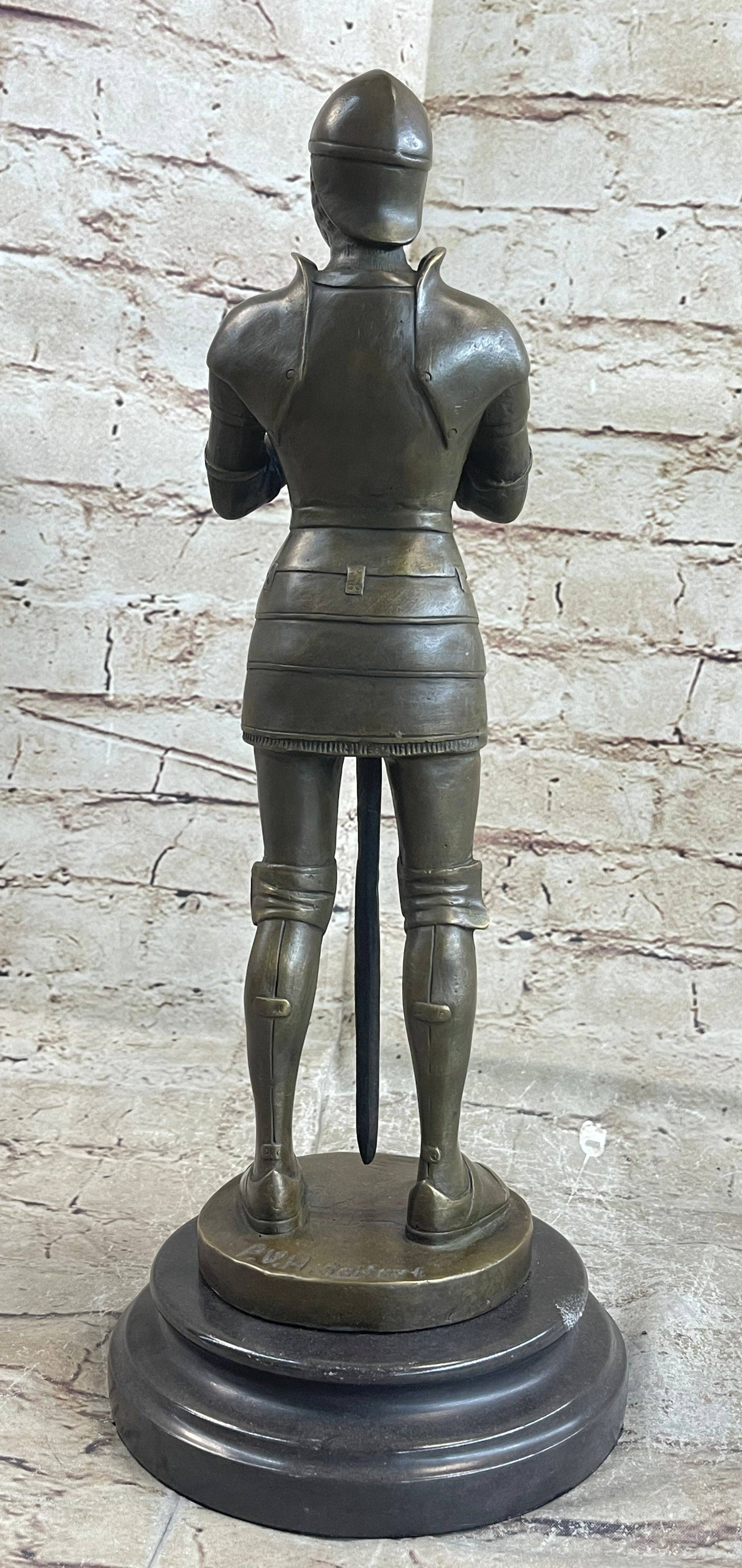 Bronzhaus - Wholesale Sculpture - Medieval European Knight Heavy Armor Bronze Statue Sculpture Figure 14" x 5"3