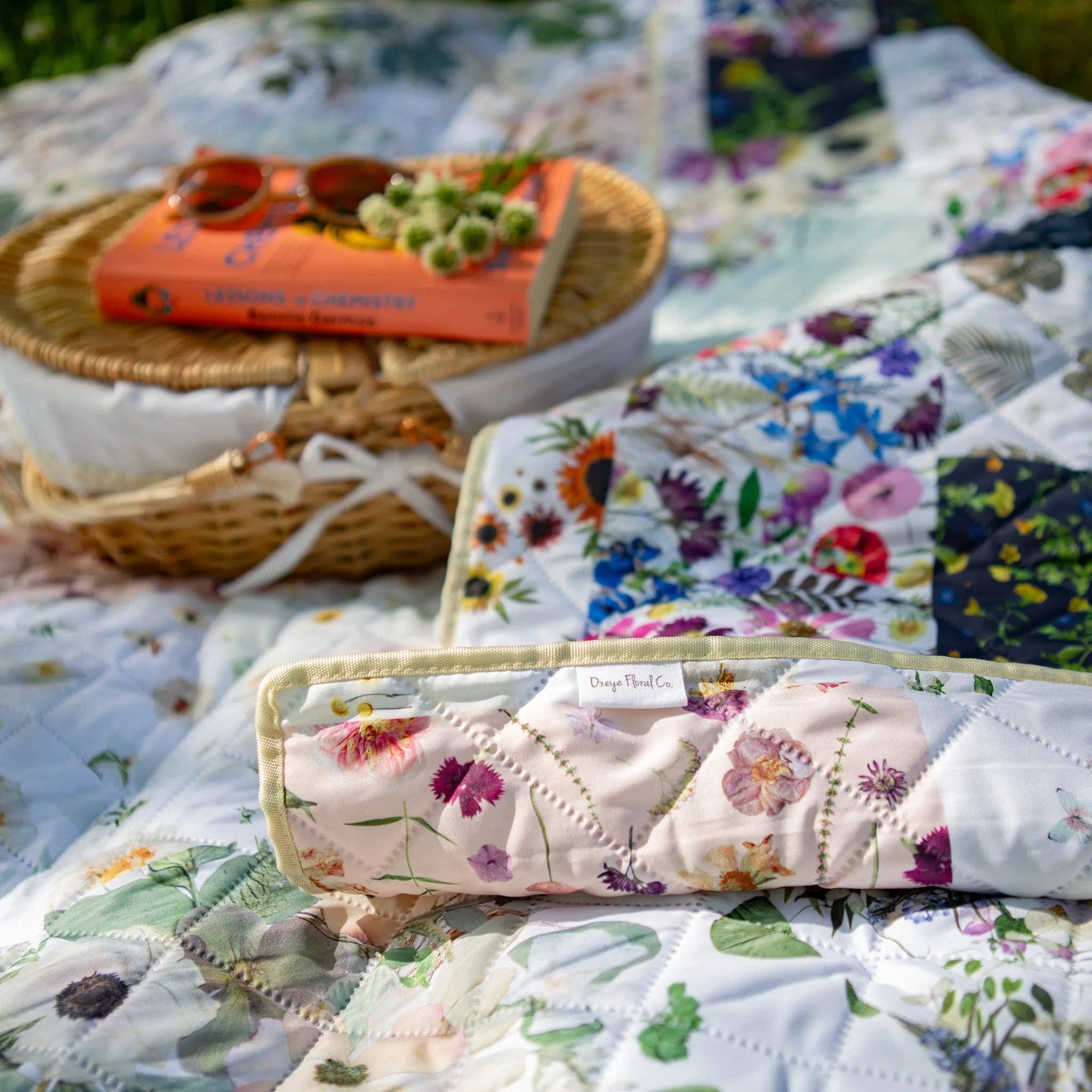 Oxeye Floral Co. – wholesale Picnic blanket – Verona Voyager Blanket10
