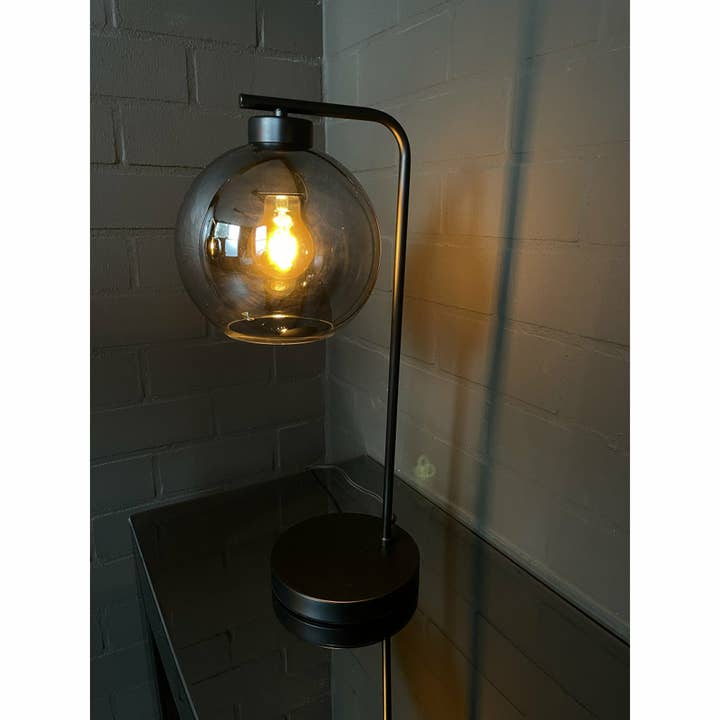 Xandy Table Lamp Black for wholesale by Luxury Living