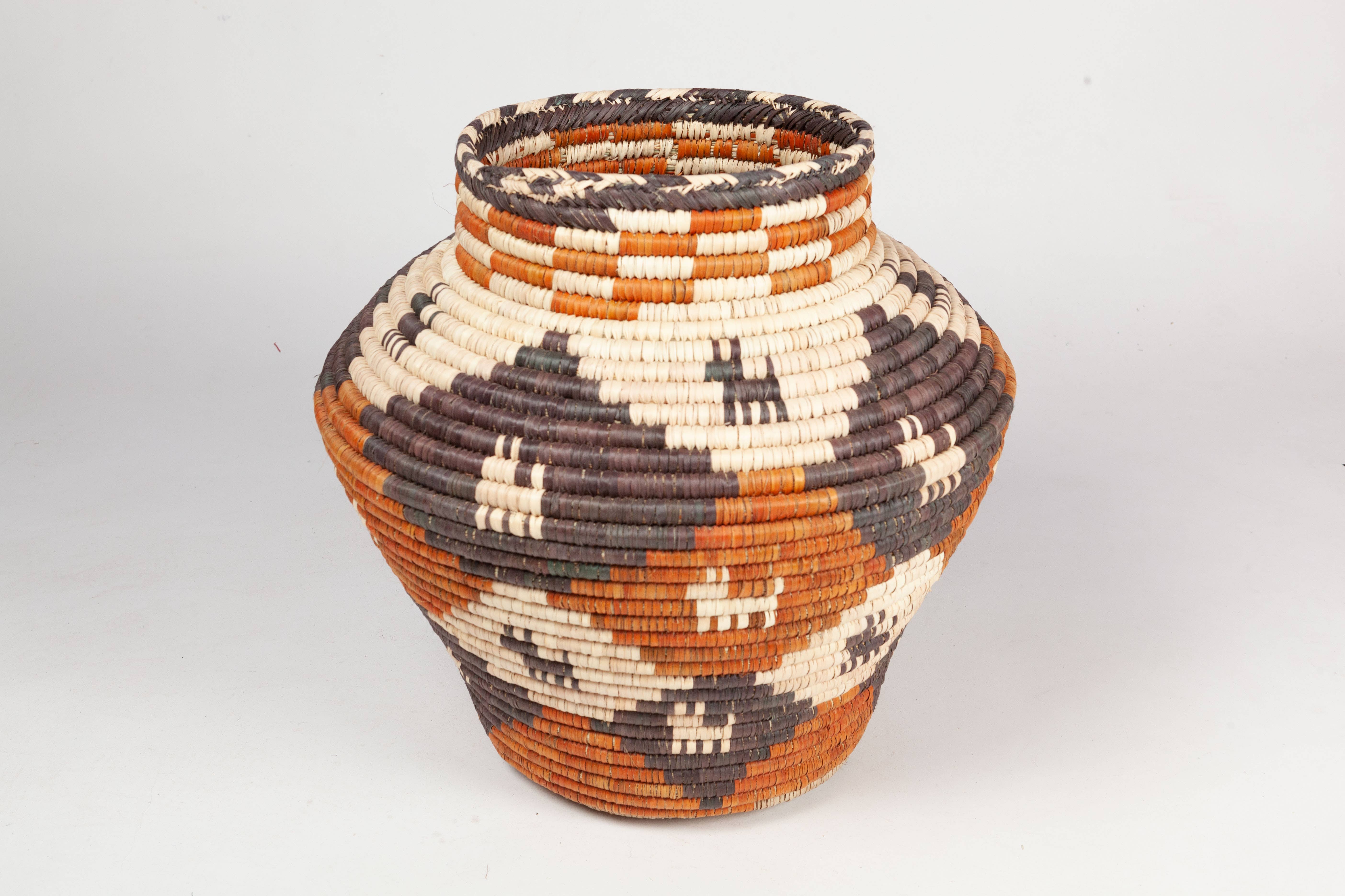 Intertrade s.a - Wholesale Storage Bin - "Medium Snake" palm basket1