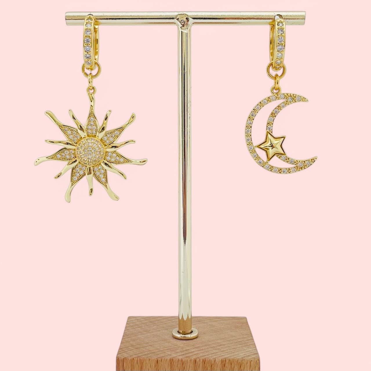 Huracan - Wholesale Huggie Earrings - Sunny Creoles1