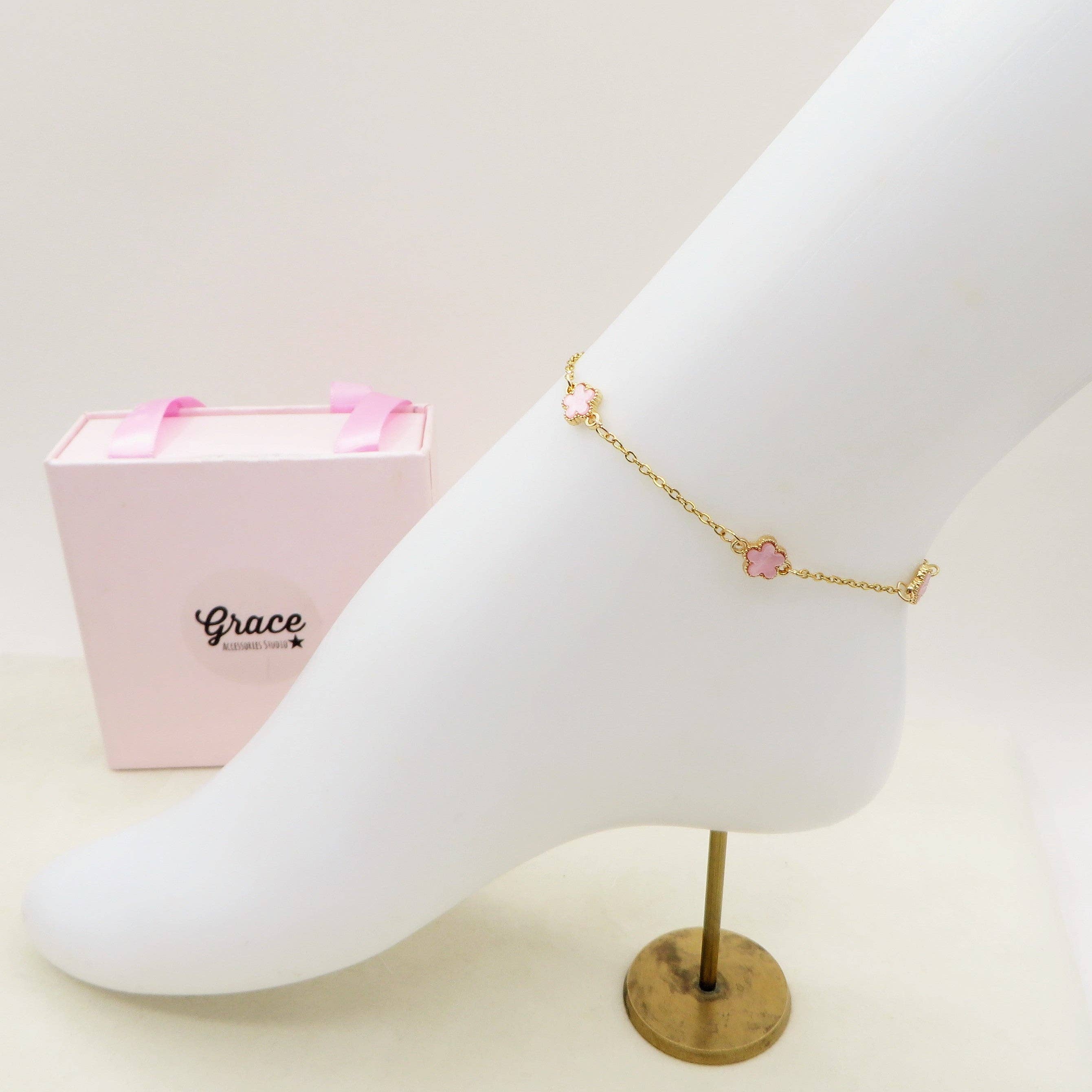 Daemon srls – Engroshandel Ankelkæde – LILY ankelkæde i rustfrit stål med perlemorsblomster2