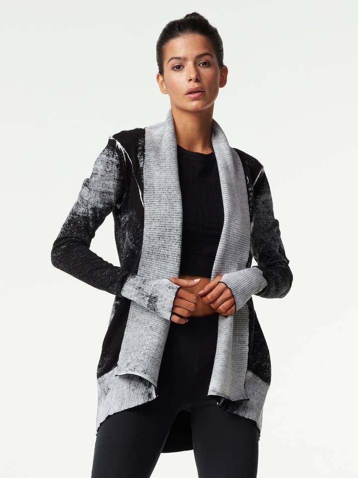 Casaco Huntress Drape Frontal - Preto JLS por atacado de Blanc Noir