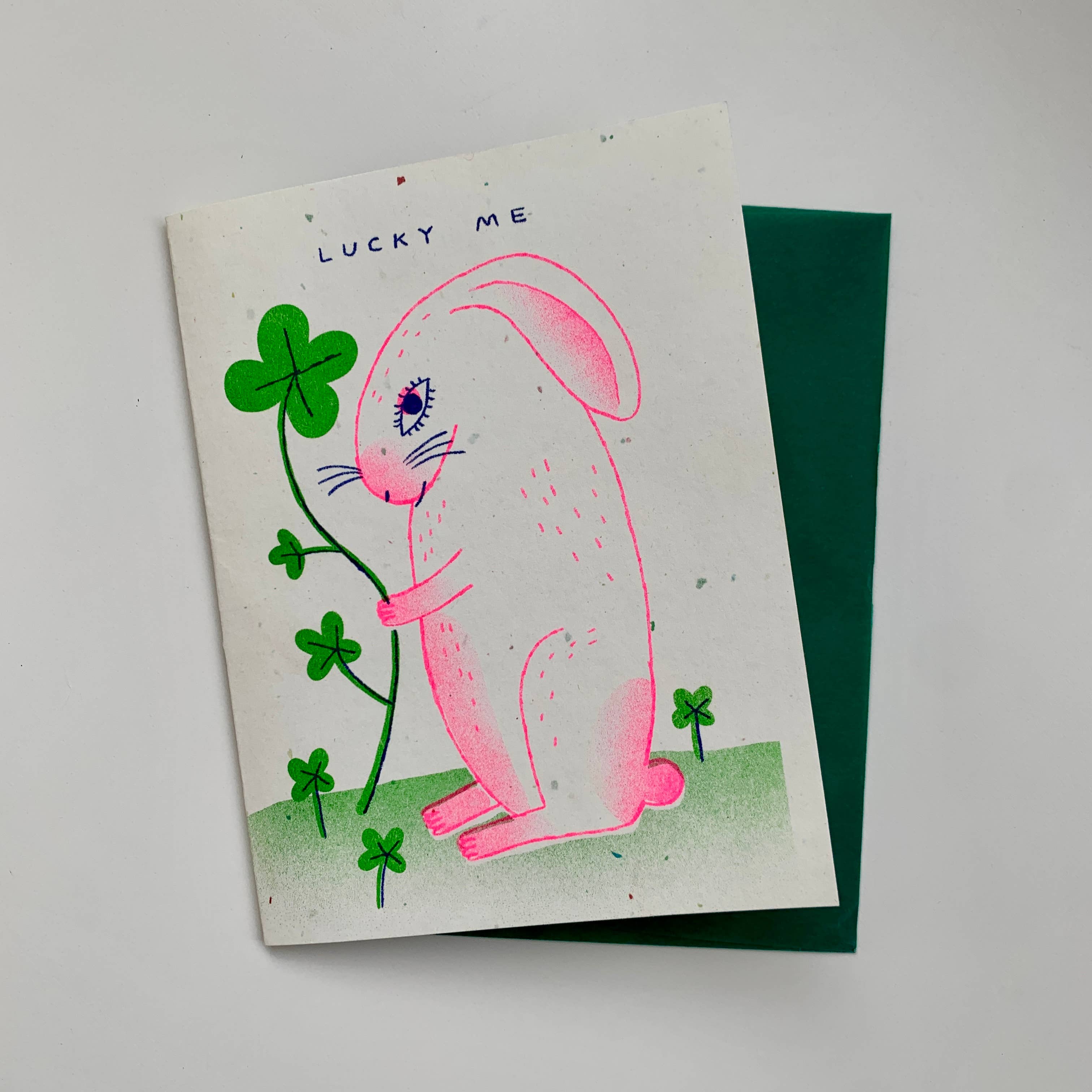 Lili Todd Art - Vendita all'ingrosso Biglietti di amicizia - Biglietto di Auguri Risograph Lucky Me Bunny - San Valentino, Pasqua1