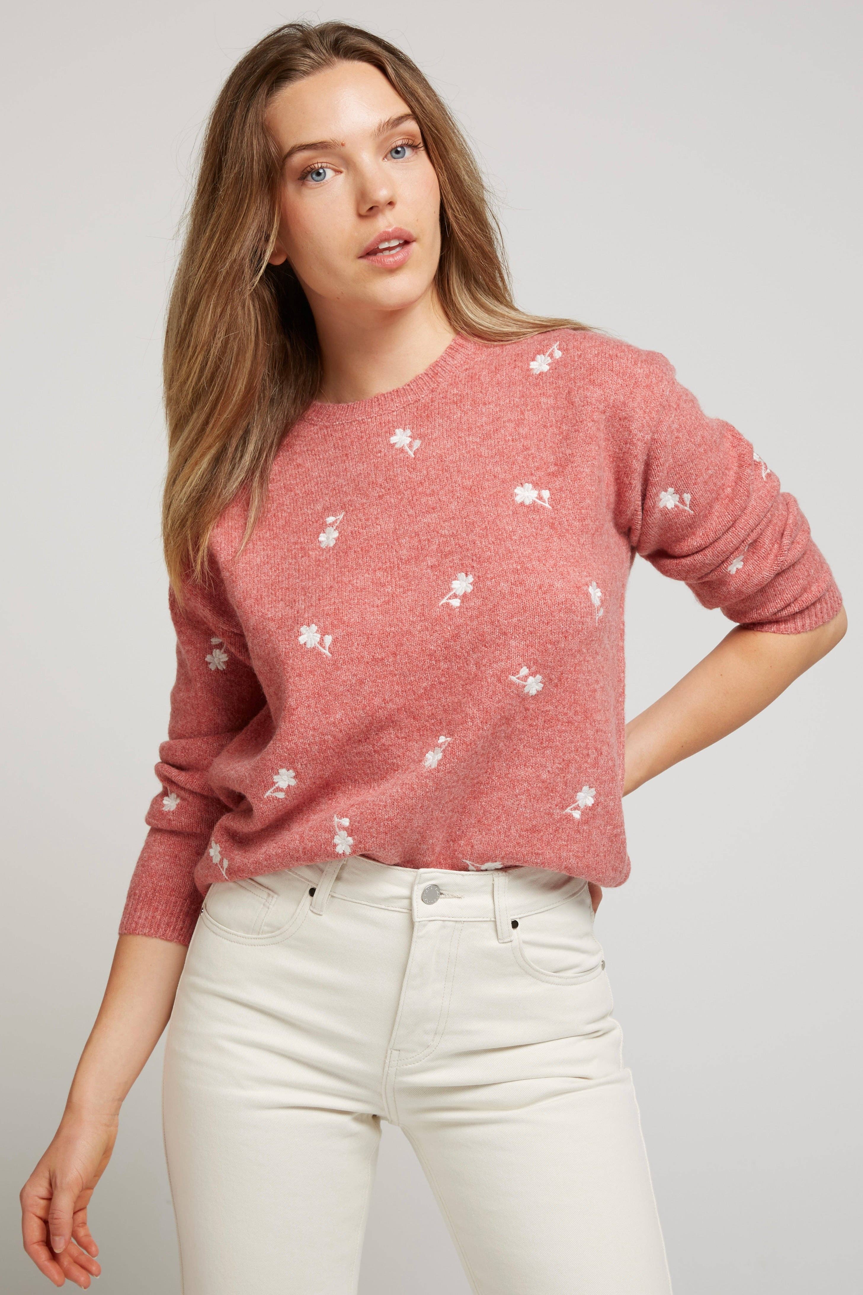 Andy & Lucy - Wholesale Knit Sweater - Women's - YVETTE - Soft floral embroidered sweater with round neck12