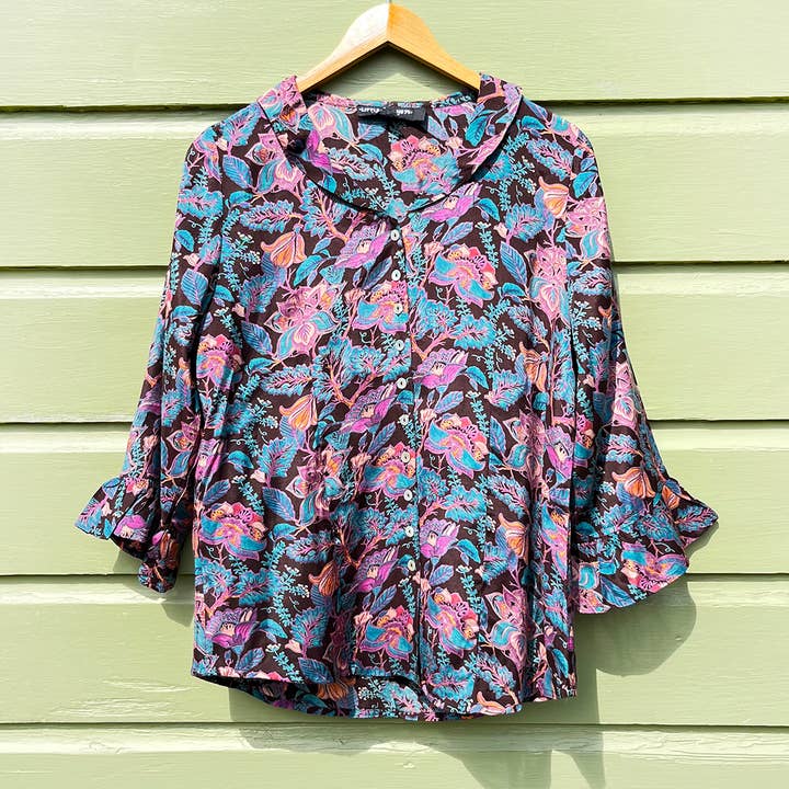 Paris Blouse Taj Zwart voor wholesale door Little Journeys Chicago