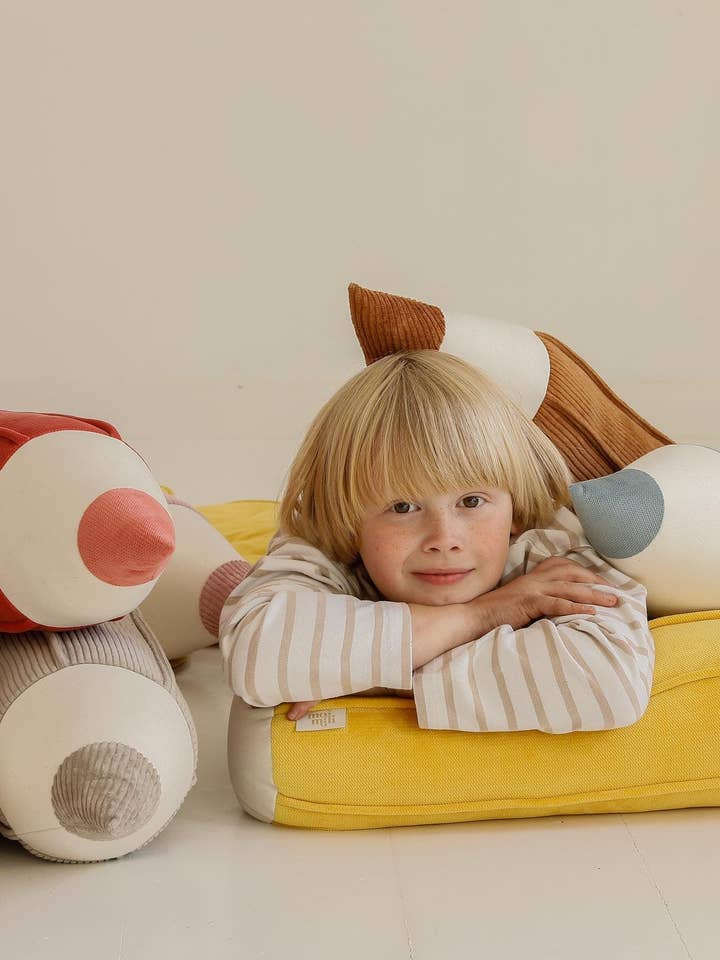 Crayon velvet pillow “Yellow" for wholesale by Moi Mili