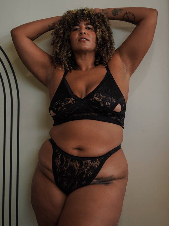 The Jaclyn G String pour la vente par Cantiq LA