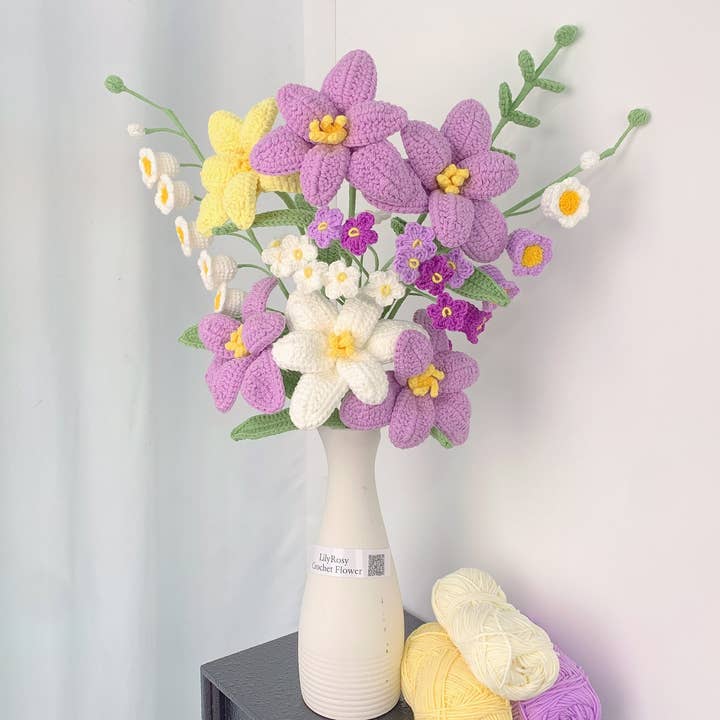 Crochet flowers, home decor, gift for Valentine's Day gift for wholesale by Lilyrosy(Duty free)