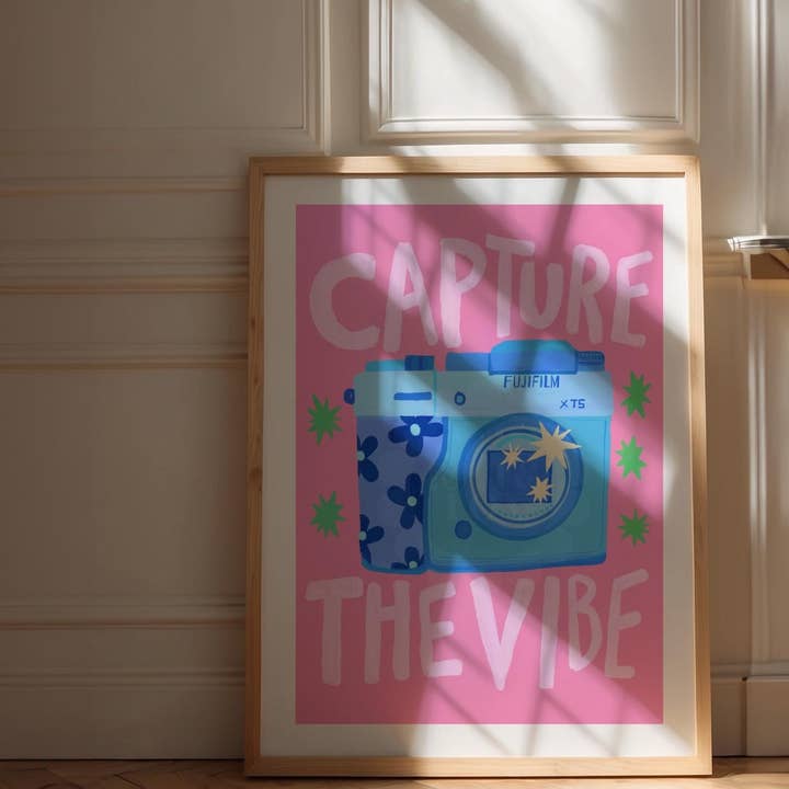 Capturez l'ambiance, Art mural, Art coloré, Décor dopamine, pour la vente par Kate Fox Design