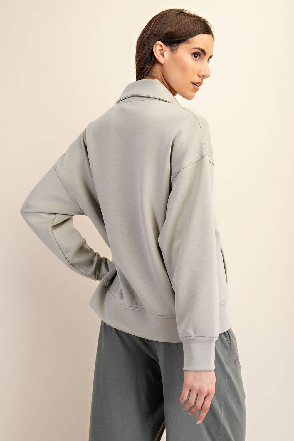 Rae Mode - Vendita all'ingrosso Felpa - Donna - PULLOVER CON COLLO A IMBUTO E ZIP A QUARTO IN MODAL SCUBA34