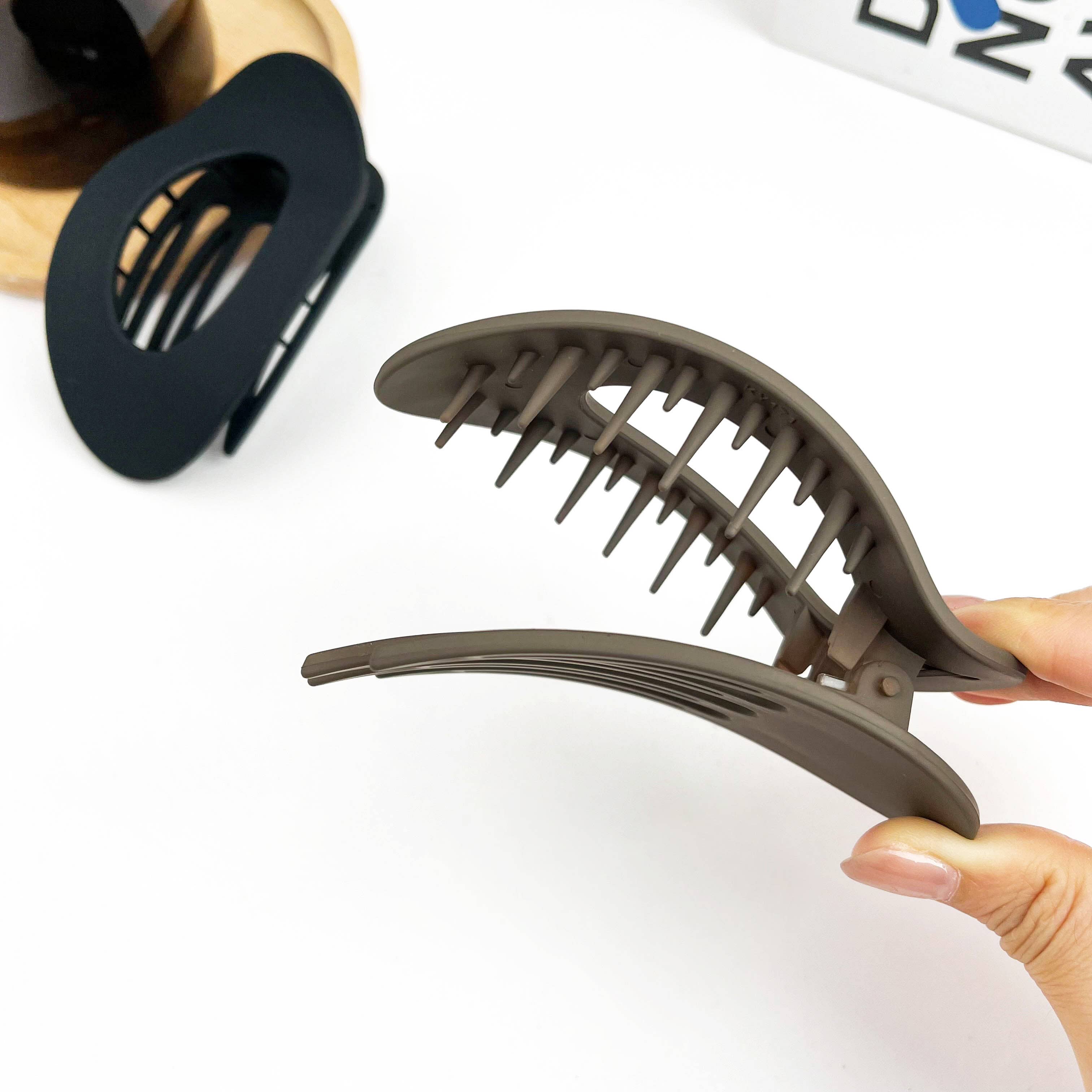 TheDivaSoap - Vente Pince à cheveux – femme - Pince à cheveux ovale unie, barrette minimaliste3