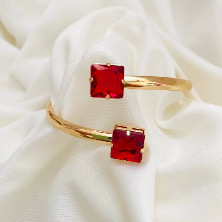 Bracelet rouge, bracelet en rubis, bracelet en or pour la vente par Housegoldjewelry