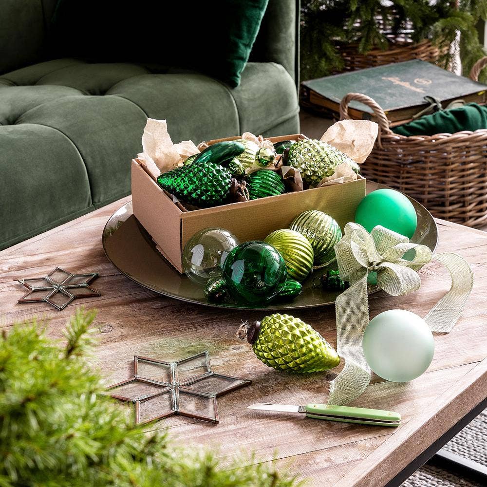 Vosteen - Wholesale Ornament - Sitia Glass Ball for Hanging D8cm in 3 shades of green1