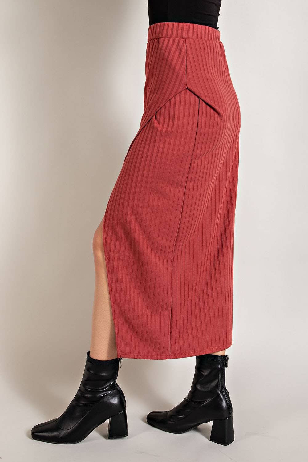 FSL Apparel - Wholesale Skirt - Women's - SS8032 - RIBBED WARP MIDI SEXY SKIRT20