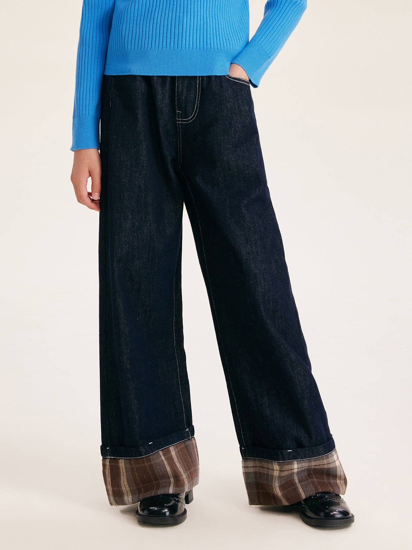 Blu Jeans a zampa casual a quadri per ragazze. in vendita all'ingrosso su Faire3