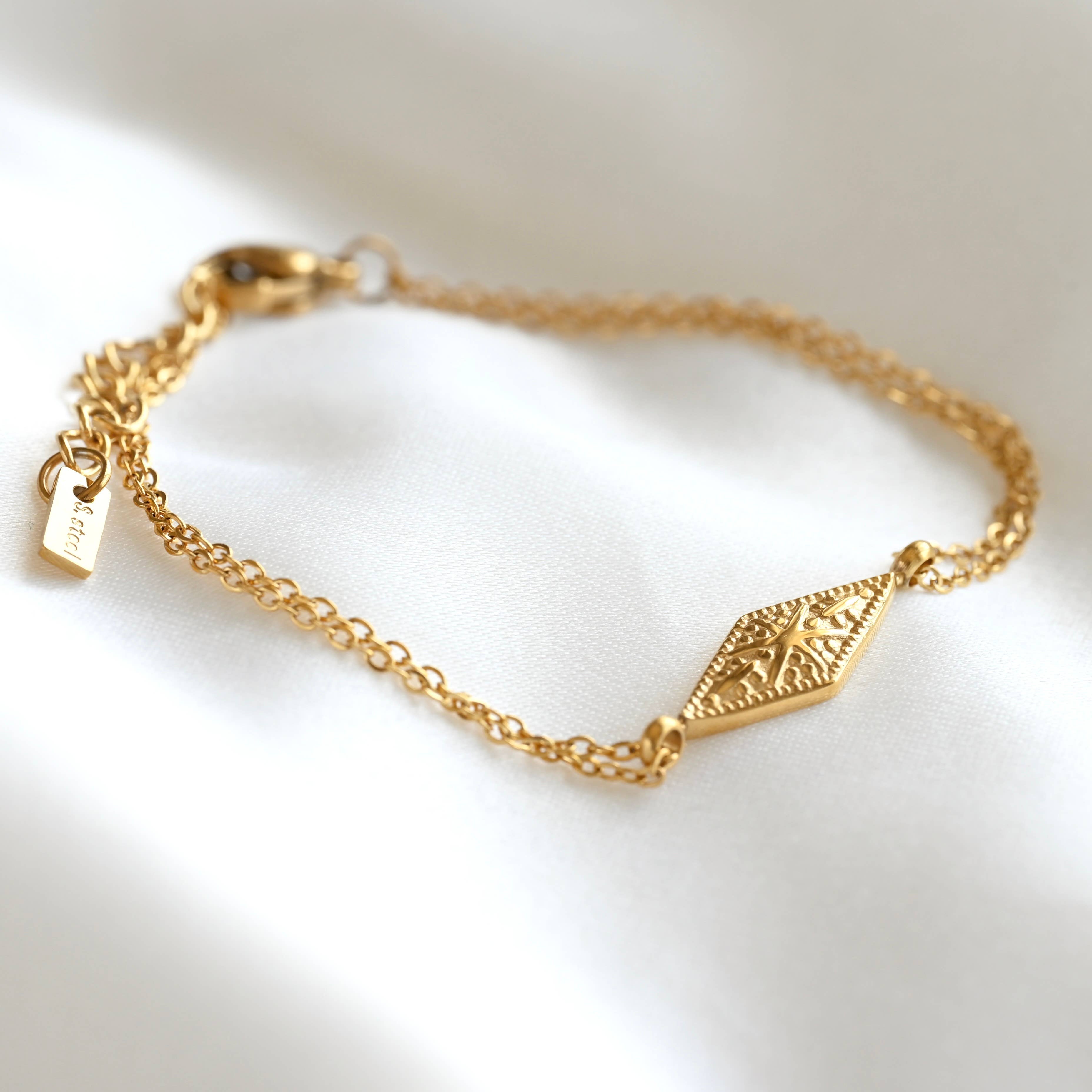 Blueyejewelry - Wholesale Charm/Dangle Bracelet - Gold Charm and Chain Bracelets - Waterproof Summer Bracelets2