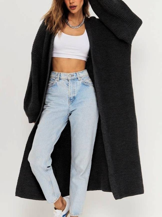 Rosa Clothing - Wholesale Cardigan - Women's - Casual Minimalist Loose Fit Long Knitted Cardigan1