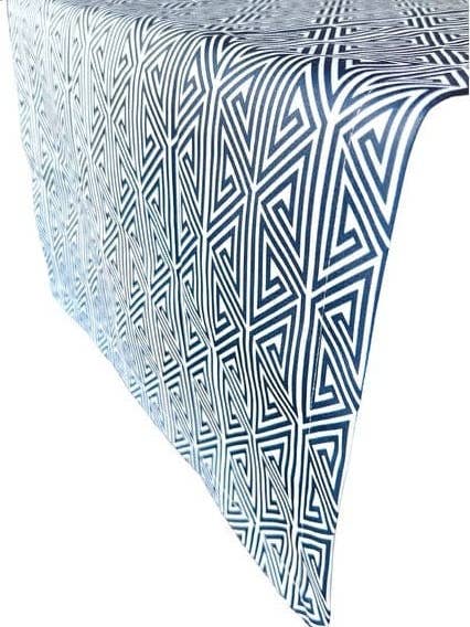 chemins de table en tissu imprimé bleu marine Greek Key pour la vente par Hen House Linens